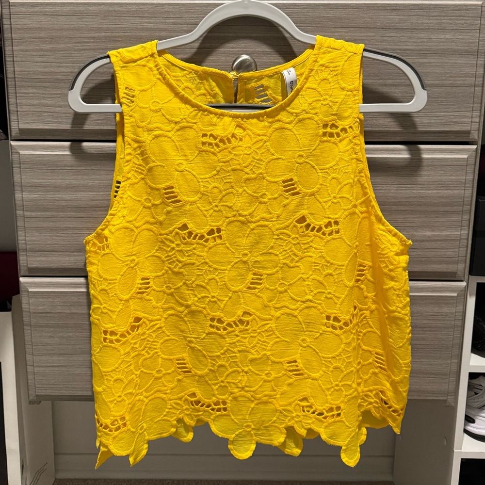 MANGO top